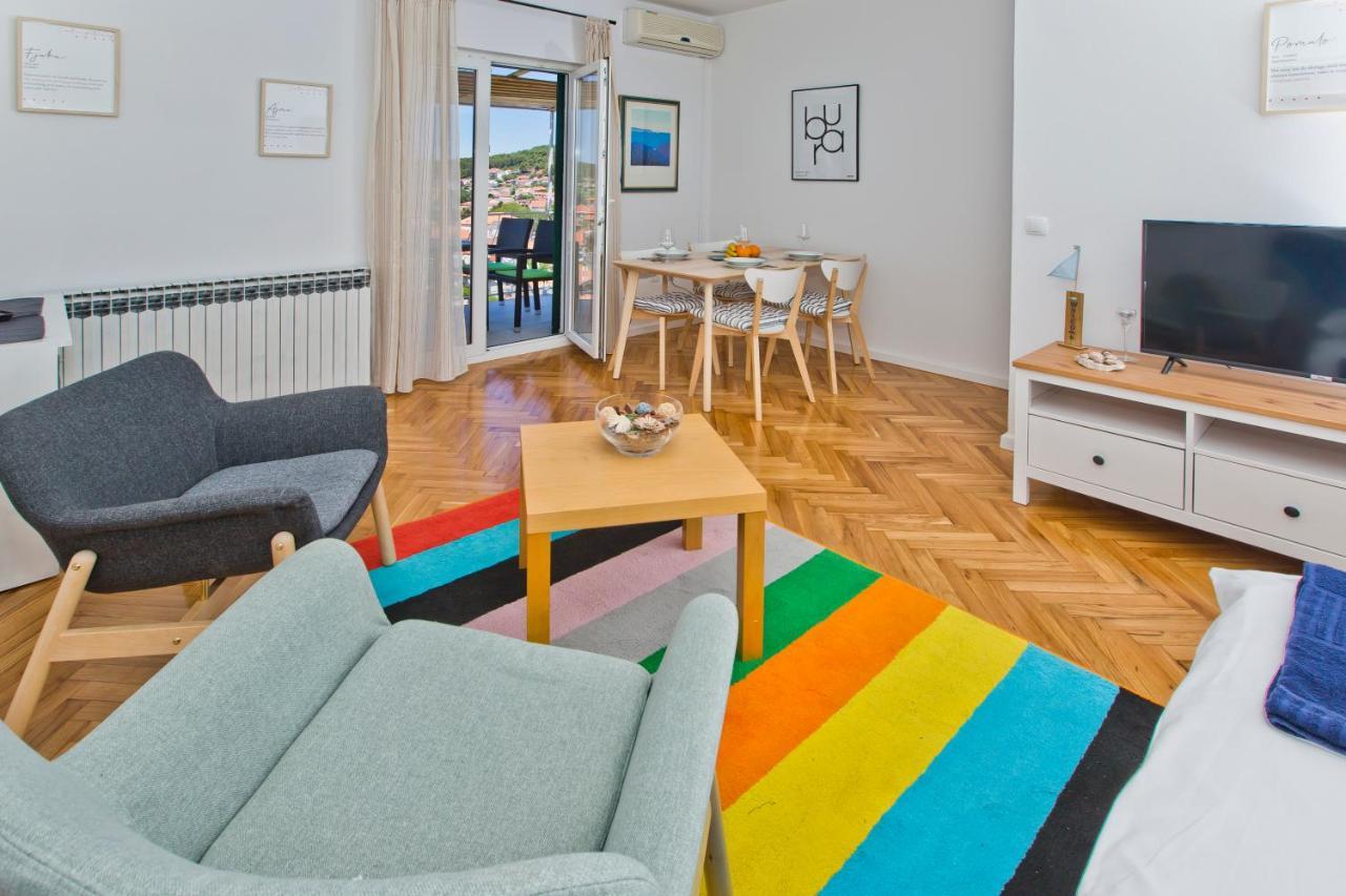 Villa Tota Glamur Jelsa  Bagian luar foto